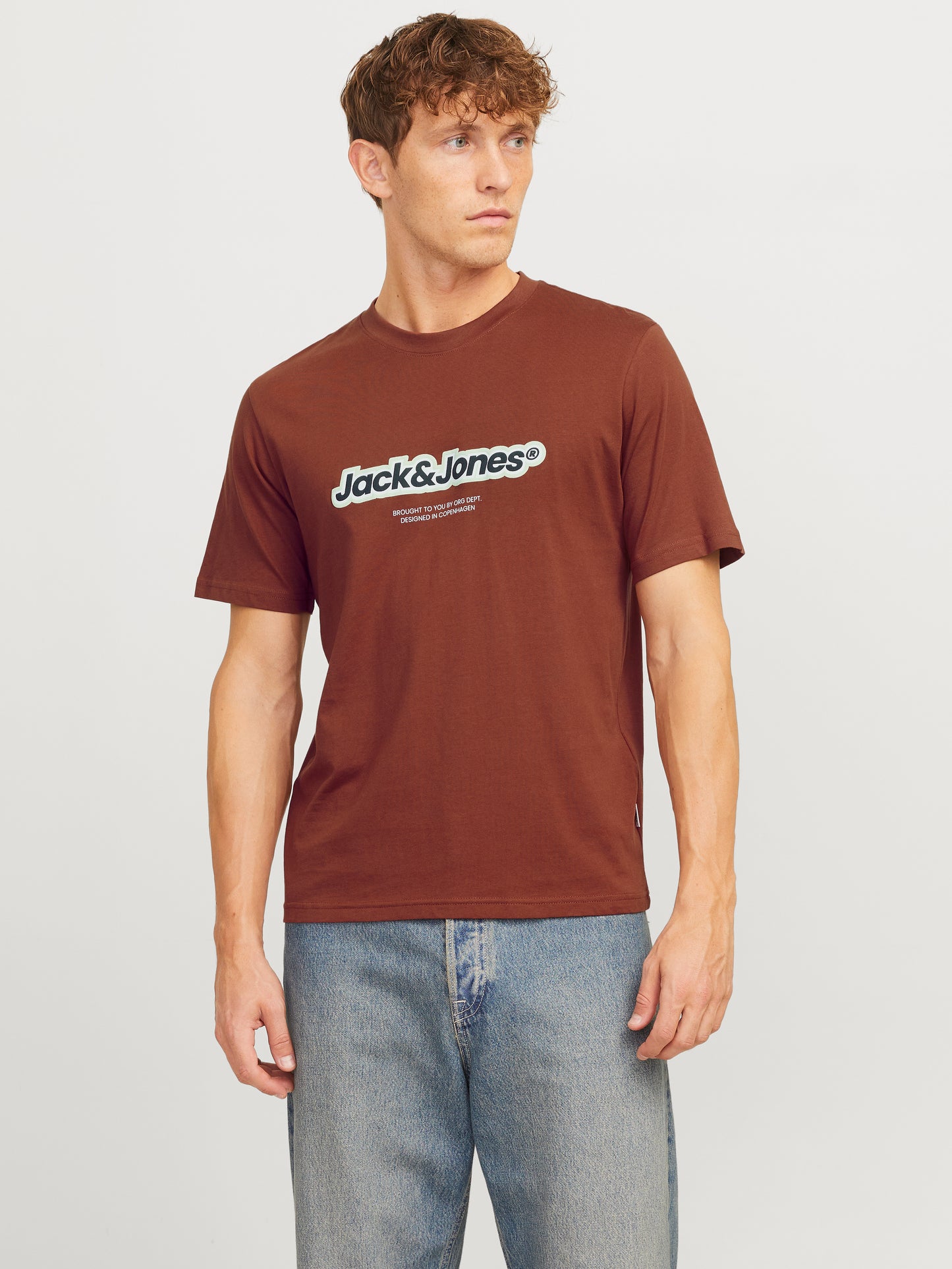 Jack & Jones - Tshirt | JORVESTERBRO NEWTON BRANDING TEE SS CN