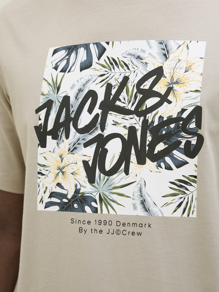 Jack&Jones - T-shirt - Uomo | jjhawaii shape tee ss crew neck ln