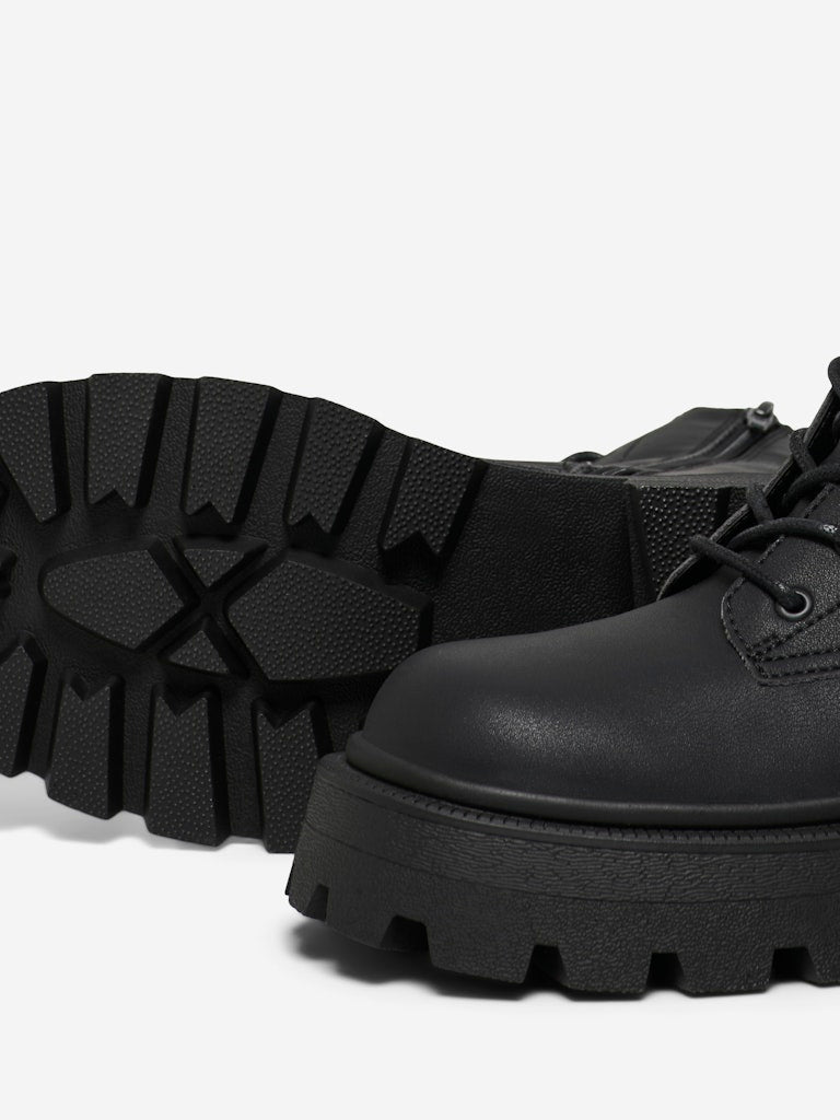 Only shoes - Stivali - Donna | onlbanyu-3 pu monochrome lace boot noos