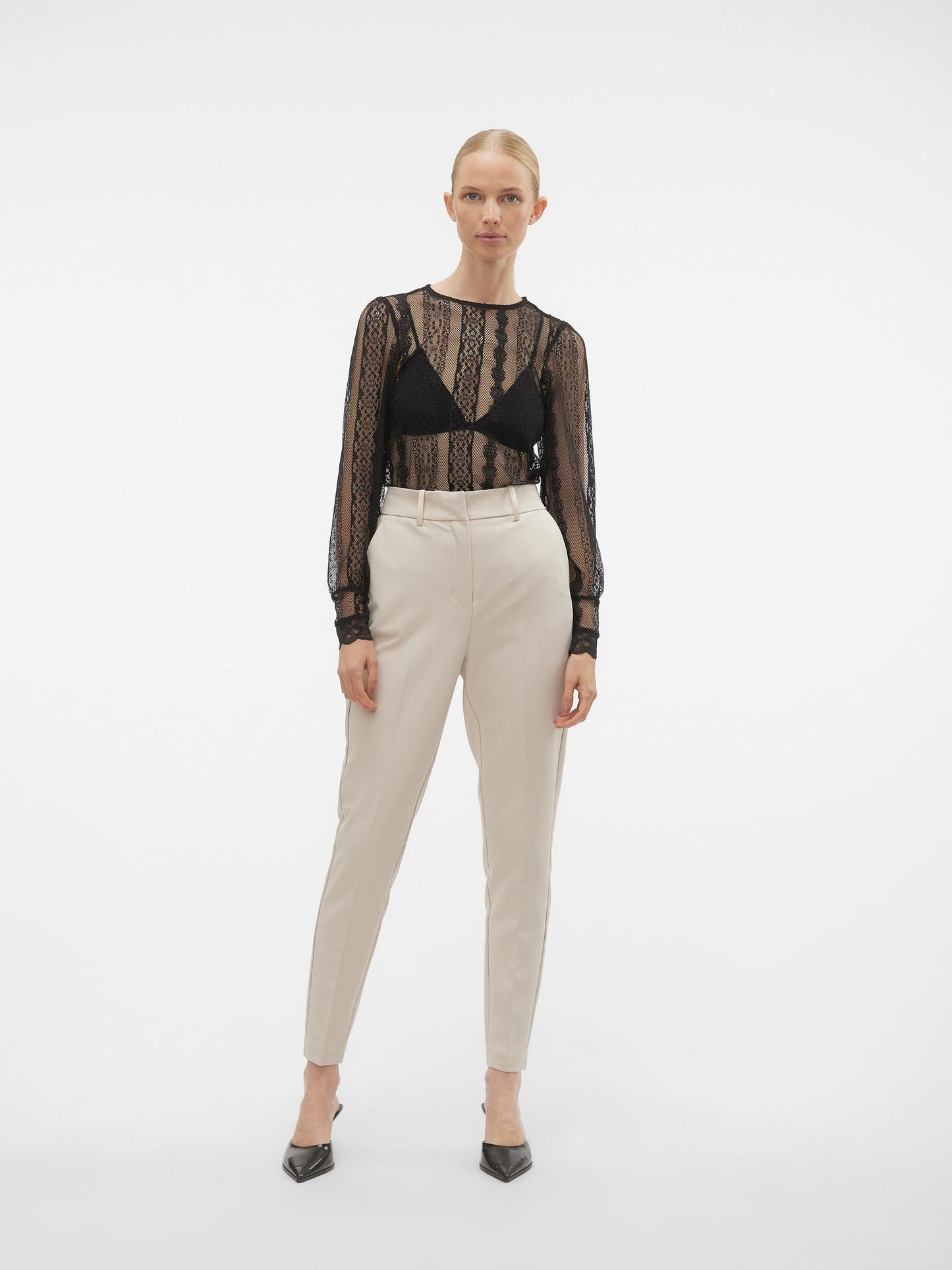 Pantalone Vmholly Hr Tapered Pant Vero Moda