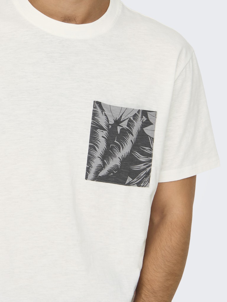 Only & Sons - Uomo - T-shirt | onsperry life reg leaf ss pockettee noos
