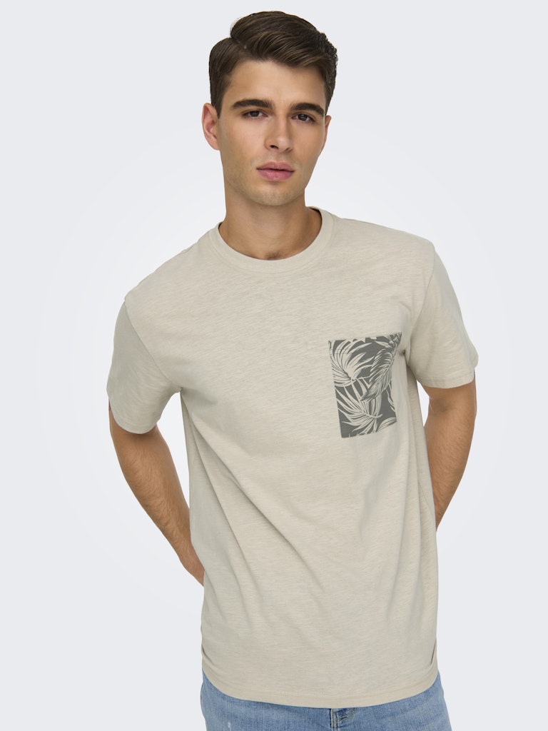 Only & Sons - Uomo - T-shirt | onsperry life reg leaf ss pockettee noos