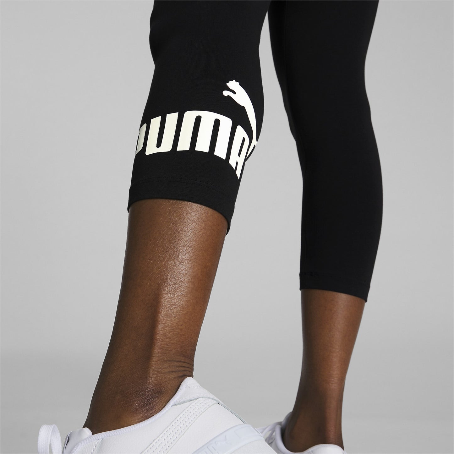 PUMA - LEGGINGS ESS 3/4 LOGO